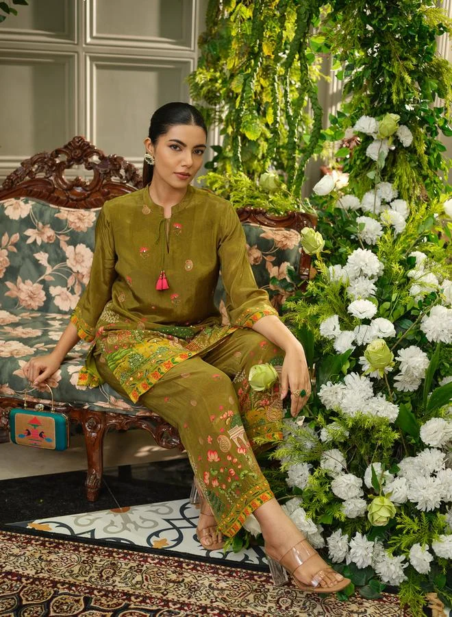 دي دبليو طقم منسق من تونيك وبنطال بتفاصيل مرايا للنساء